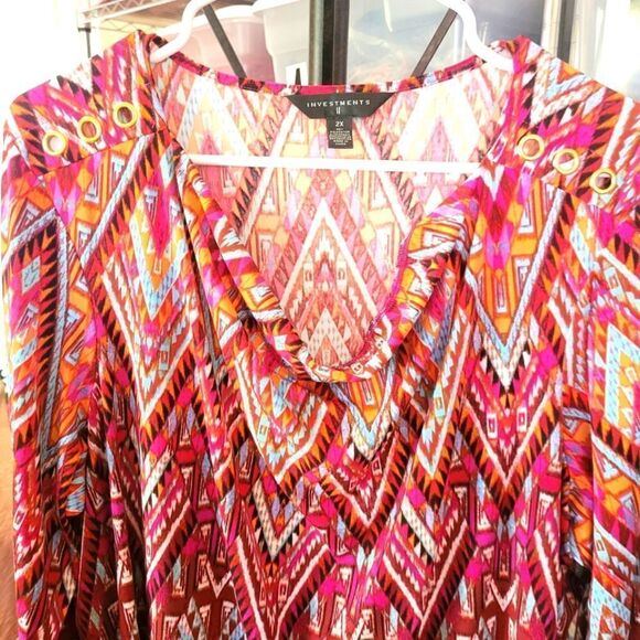 Investments Bold Print Blouse, Plus Size 2X - Picture 6 of 8